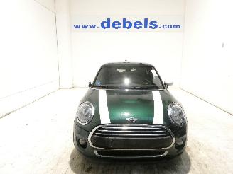Damaged car Mini One 1.5 2018/3