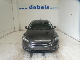 Auto incidentate Ford Focus TITANIUM 2016/10
