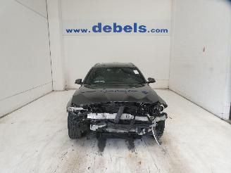 uszkodzony samochody osobowe BMW 5-serie XDRIVE TOURING 2015/9