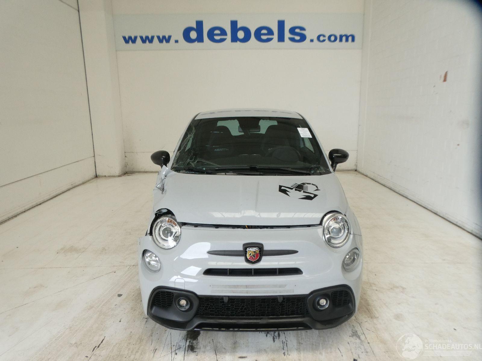 Abarth 500 595 COMPETIZI