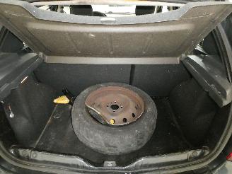 Dacia Sandero 1.1 picture 18