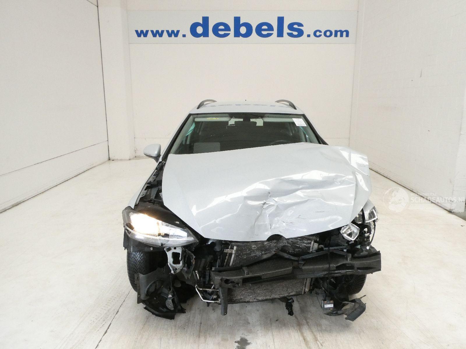 Volkswagen Golf 1.0