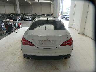 Mercedes Cla-klasse 180 picture 12