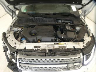 Land Rover Range Rover Evoque 2.0D picture 27