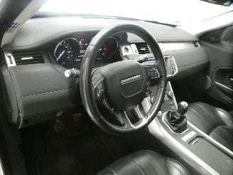 Land Rover Range Rover Evoque 2.0D picture 18