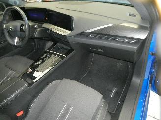 Opel Astra GS LINE picture 13
