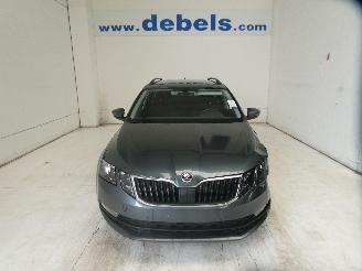Voiture accidenté Skoda Octavia AMBITION 2020/6