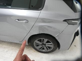 Peugeot 308 III picture 5