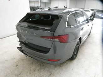 Skoda Octavia 1.0 AMBITION picture 6