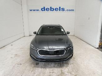 Coche accidentado Skoda Octavia 1.0 AMBITION 2021/7