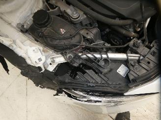 Mercedes GLA 200 D picture 31
