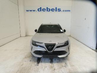 Damaged car Alfa Romeo Junior IBRIDA 2026/6