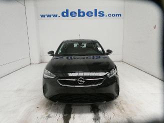 krockskadad bil auto Opel Corsa EDITION 2022/2