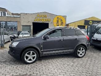 damaged passenger cars Opel Antara 2.2 DTI 2014/3