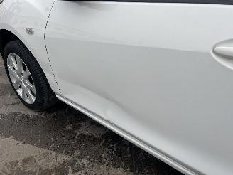 Mazda 2 1.4 B picture 17