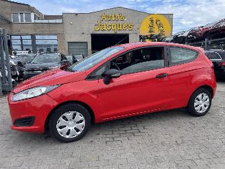 Unfallwagen Ford Fiesta AMBIENTE 2015/3
