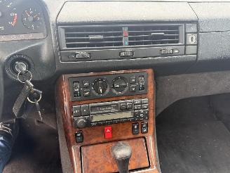 Mercedes SL V8 picture 13