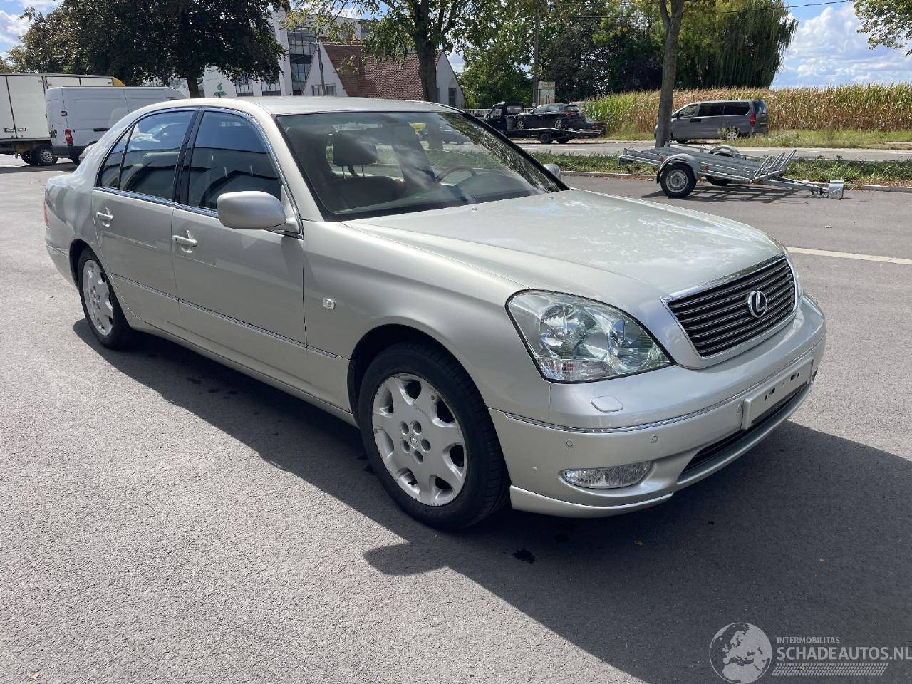 Lexus LS 