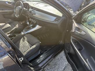 Alfa Romeo Giulietta 1.6 MTJD picture 18