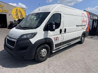 skadebil bedrijf Peugeot Boxer PROBLEM ENGINE 2020/2