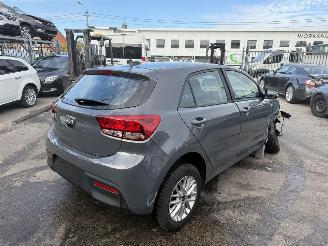 Kia Rio 1.2 PURE picture 8