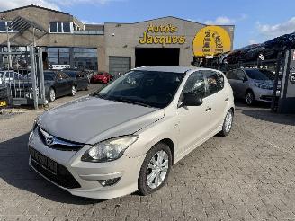Schadeauto Hyundai I-30 1.6 CRDI 2010/12