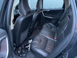 Volvo Xc-60 MOMENTUM picture 23