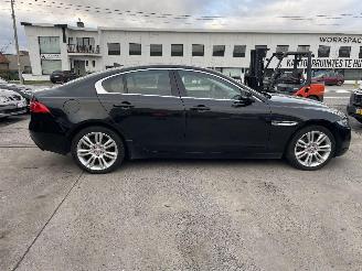 Jaguar XE ENGINE OUT picture 6