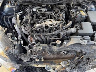 Mazda 2 SKYACTIV-G 90 LUXURY picture 11