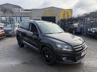 krockskadad bil auto Volkswagen Tiguan 1.4 TSI 2015/6