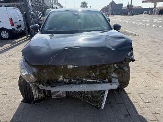 Peugeot 208 1.2I picture 3