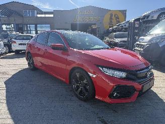 skadebil auto Honda Civic 1.0 I-VTEC 2017/4