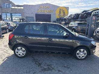 Unfallwagen Skoda Fabia 1.2 TDI AMBIENTE 2011/10
