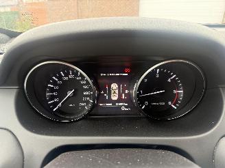 Land Rover Discovery Sport 2.0D picture 23