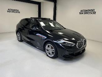 Unfallwagen BMW 1-serie M-PACK/PANORAMA 2022/2
