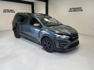 Vaurioauto  passenger cars Dacia Jogger EXTREME 2024/6