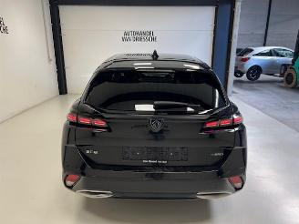 Peugeot 308 PLUGIN/ALLURE picture 5