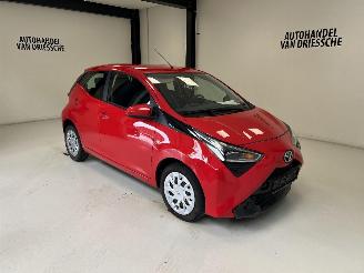 Damaged car Toyota Aygo NUR 12000KM !!! 2020/8