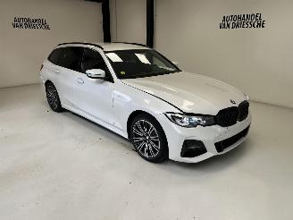 krockskadad bil auto BMW 3-serie M-PACK 2021/7