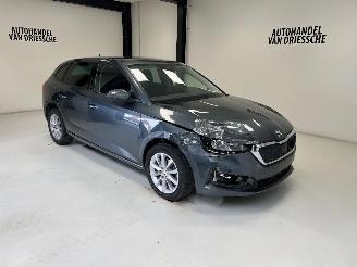 krockskadad bil auto Skoda Scala DSG/AMBITION 2021/7