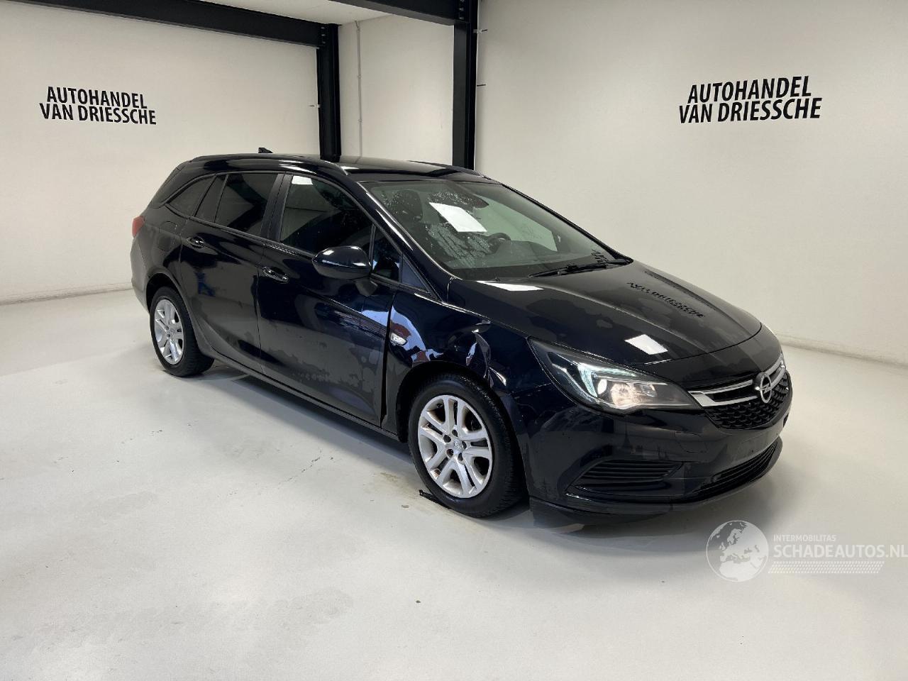 Opel Astra 