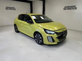 Peugeot 208 ALLURE picture 1