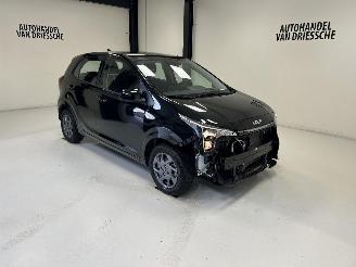 krockskadad bil auto Kia Picanto AUTOMATIQUE 2025/8