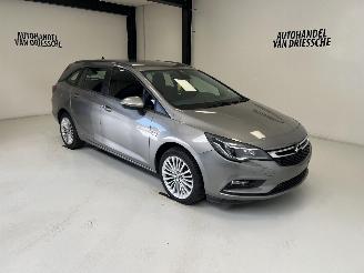 Voiture accidenté Opel Astra  2016/4