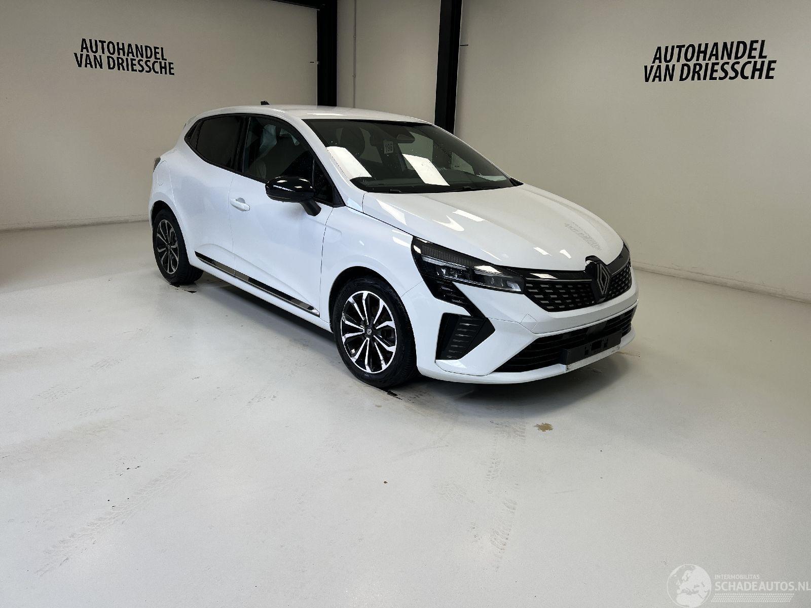Renault Clio TECHNO