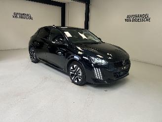 Schadeauto Peugeot 208 ALLURE 2025/11
