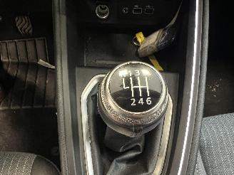 Renault Clio TECHNO picture 14
