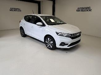 Coche accidentado Dacia Sandero LPG+ESSENCE 2025/3