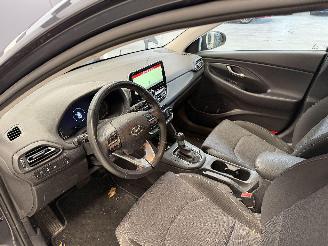 Hyundai I-30 AUTOMAAT picture 10