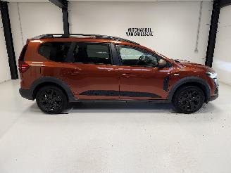 Damaged car Dacia Jogger EXTREME/ LPG/7 PLACE 2025/1